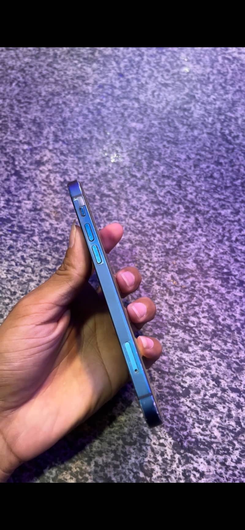 Apple iPhone 12 2