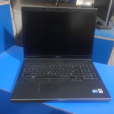 DELL Laptop For Sale i7