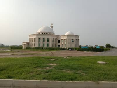 Cheap Price 5 Marla Plot For Sale ( Open Form )