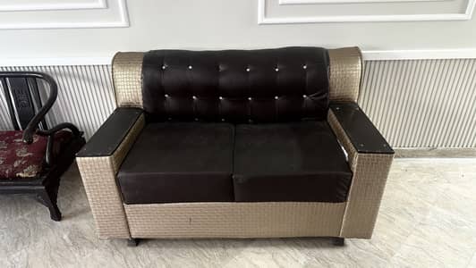 Sofa Sets at Reasonable Price