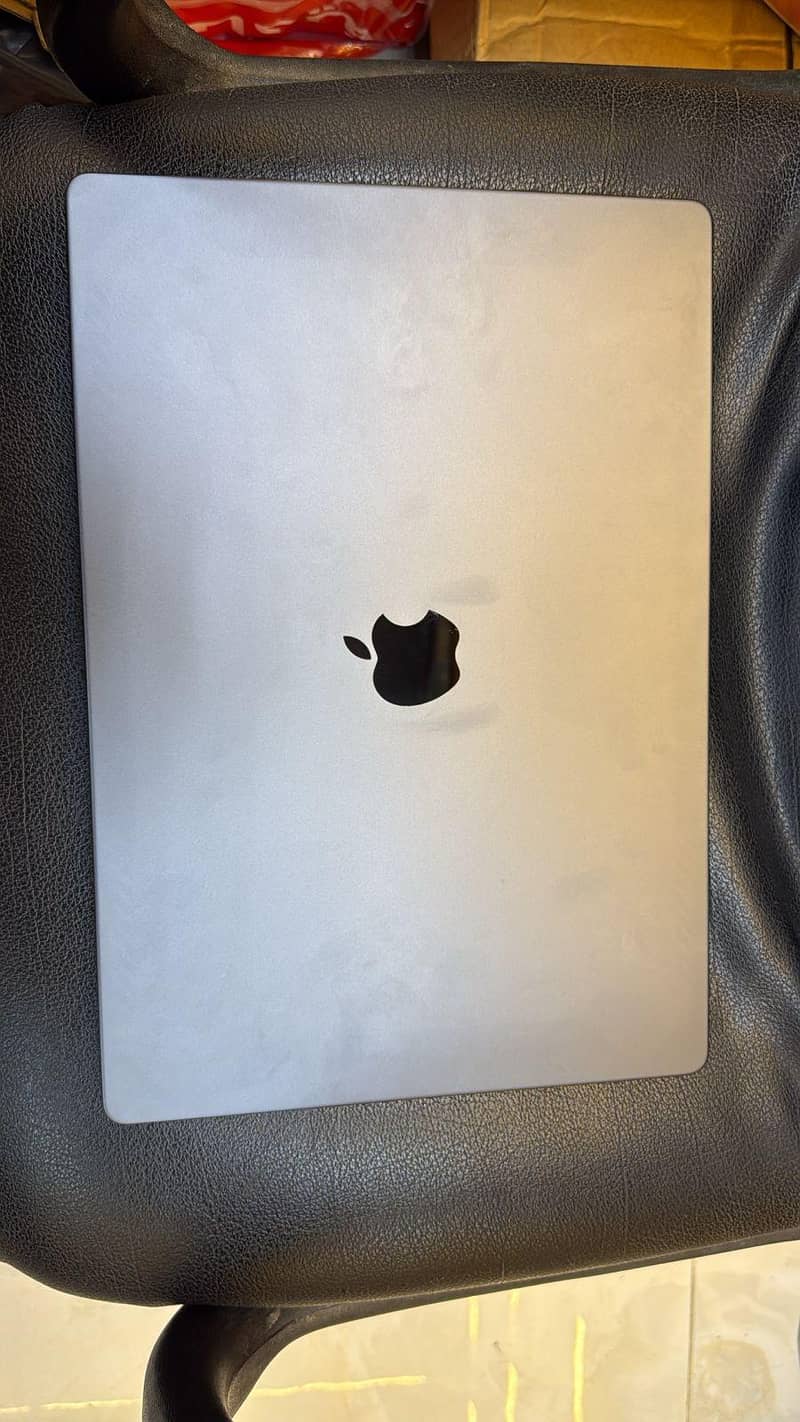 MacBook M3 max 5