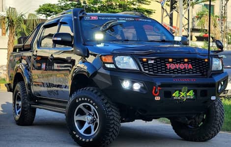 Toyota Hilux 2012 Champ