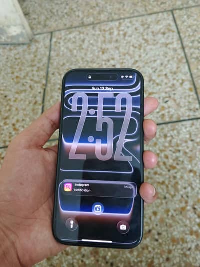 Apple iPhone 15