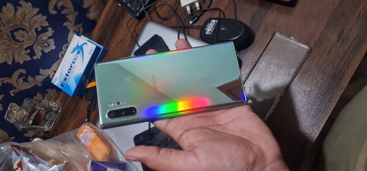 Samsung Mobile Note 10 Plus 1