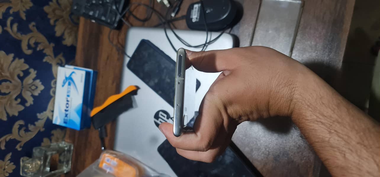 Samsung Mobile Note 10 Plus 3
