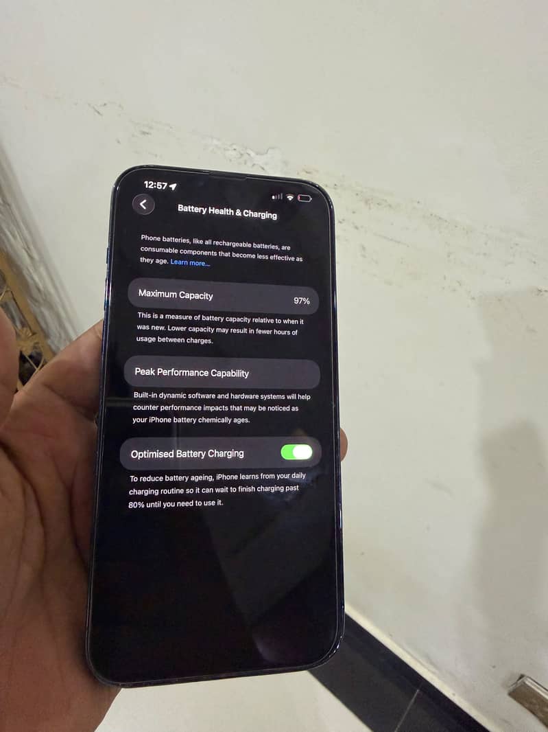 Apple iPhone 13 Pro Max 8