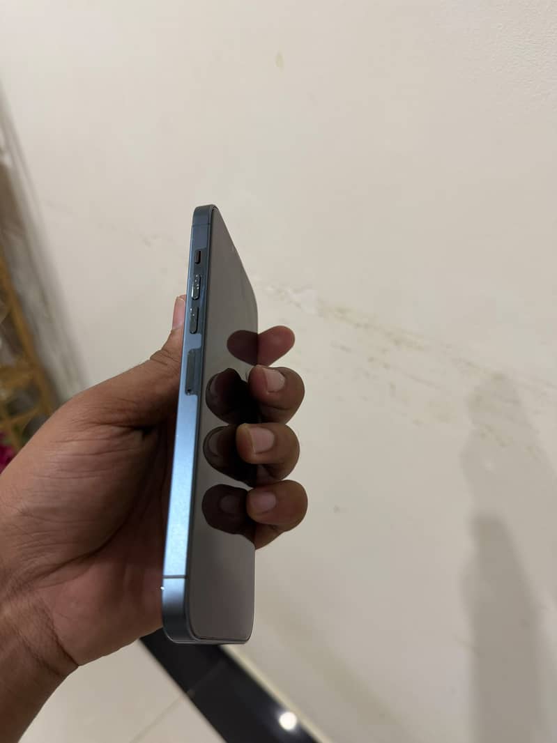 Apple iPhone 13 Pro Max 9