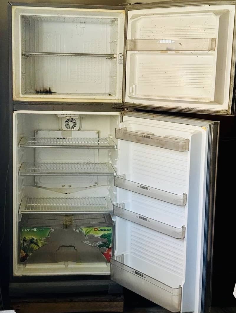 Dawlance Refrigerator 1