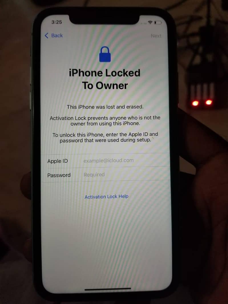 Apple iPhone 11 0