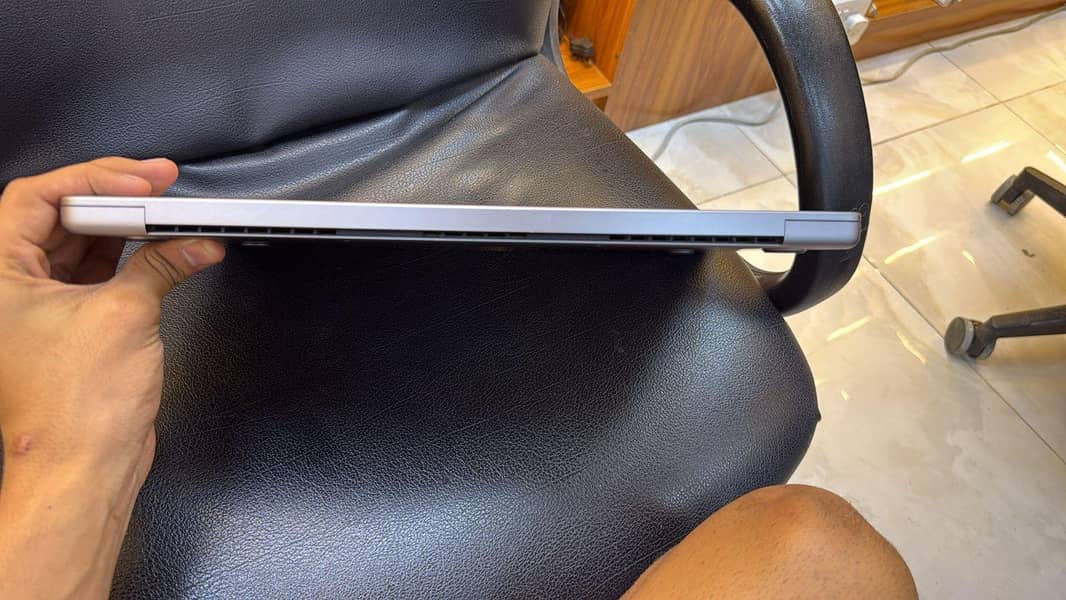 MacBook M2 pro 1