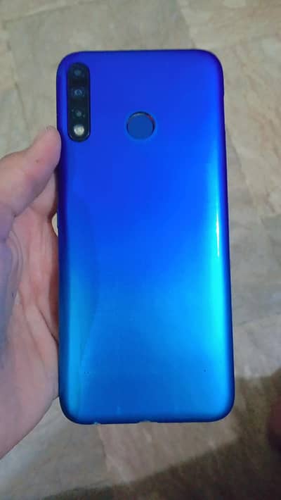 Tecno Spark 4
