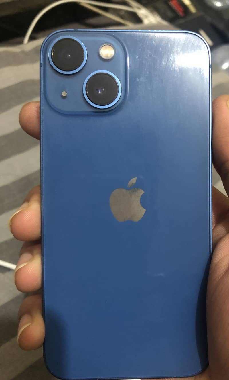 Apple iPhone 13 mini 3