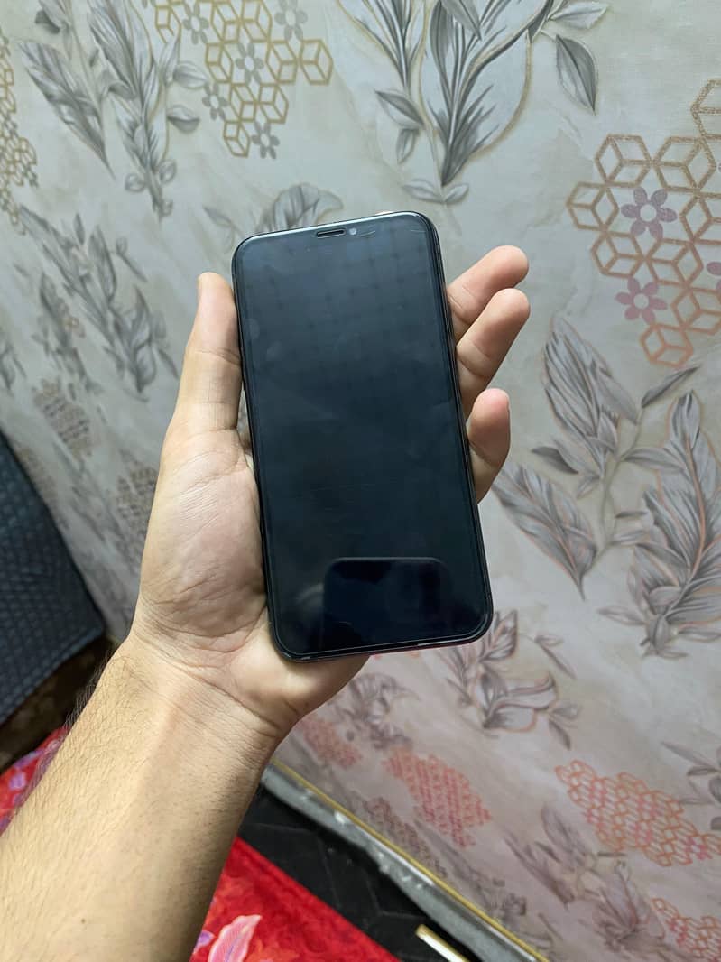 Apple iPhone X 0