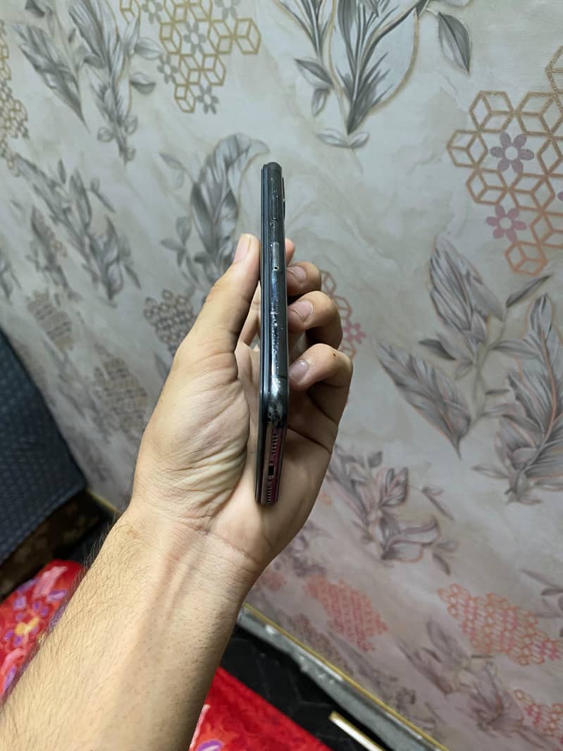 Apple iPhone X 2
