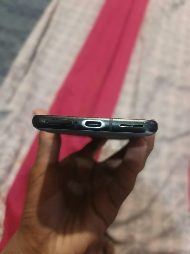 One Plus 10 Pro 3