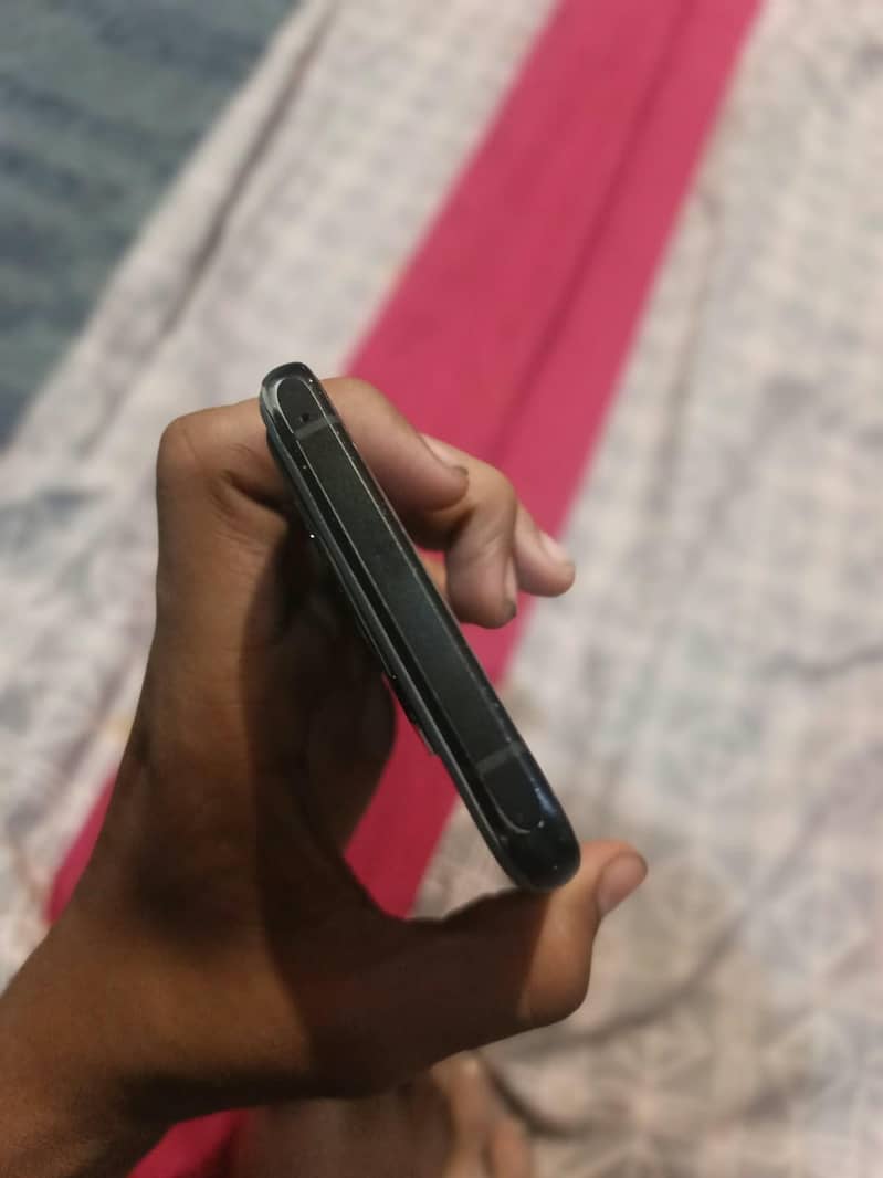 One Plus 10 Pro 6
