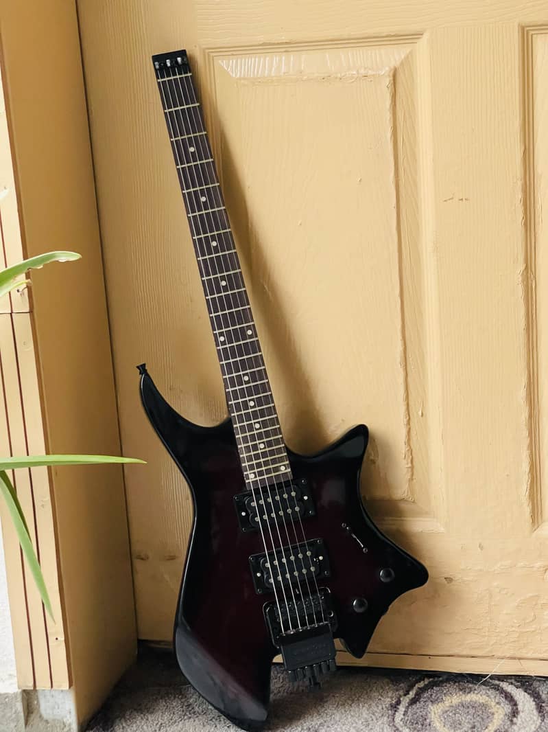 Headless guitar 0