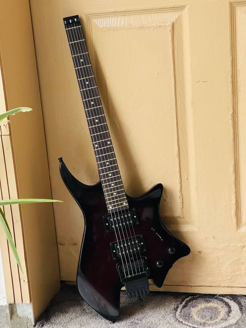 Headless guitar 3