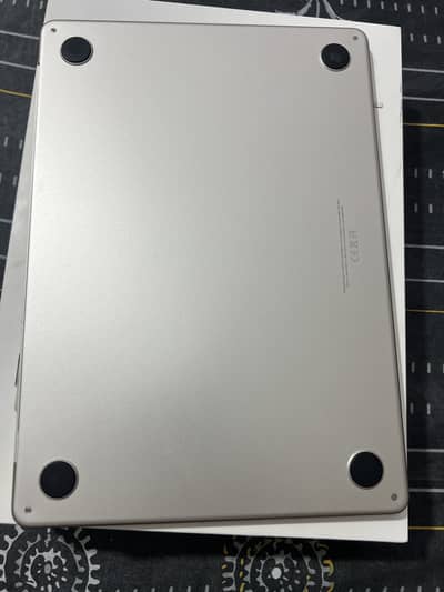 MacBook Air M2 2022 | 8GB RAM