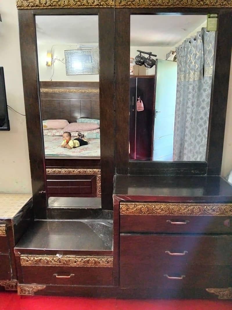 double bed side tables dressing 4