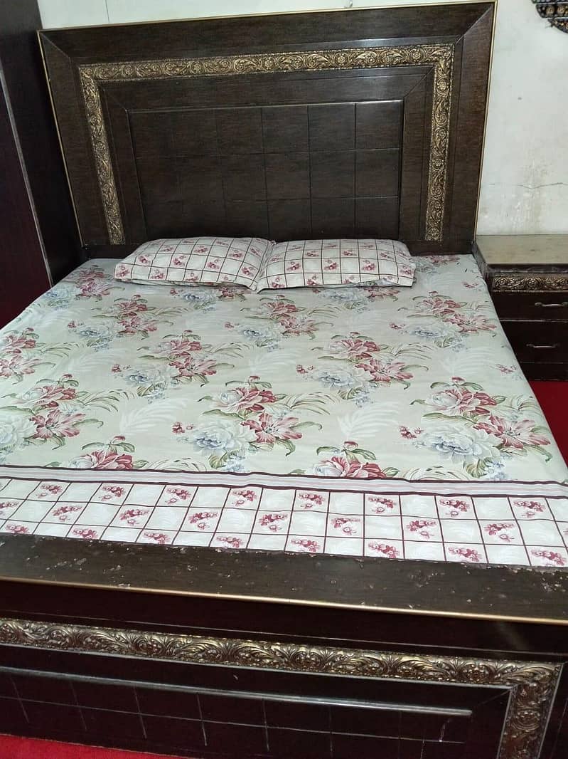 double bed side tables dressing 7