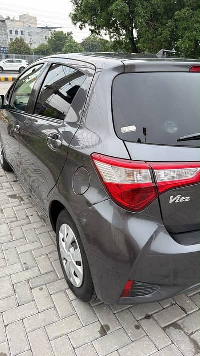Toyota Vitz 2018 F1.0 safety Edition