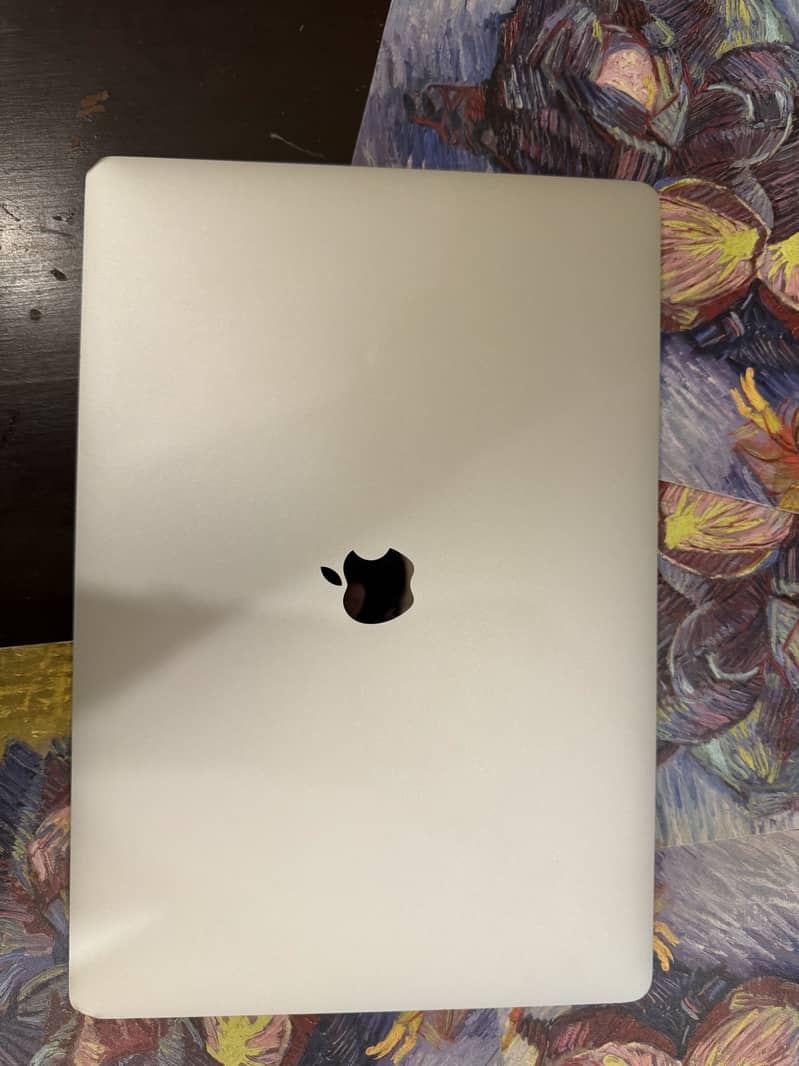 Macbook pro 2017 1