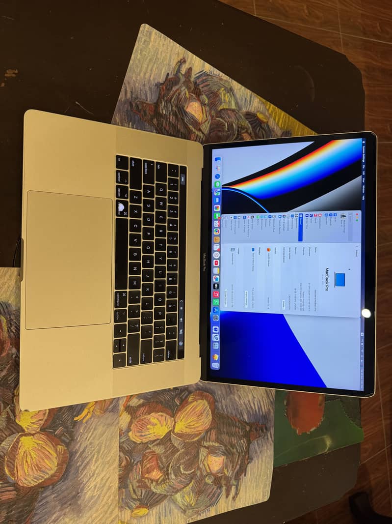 Macbook pro 2017 2