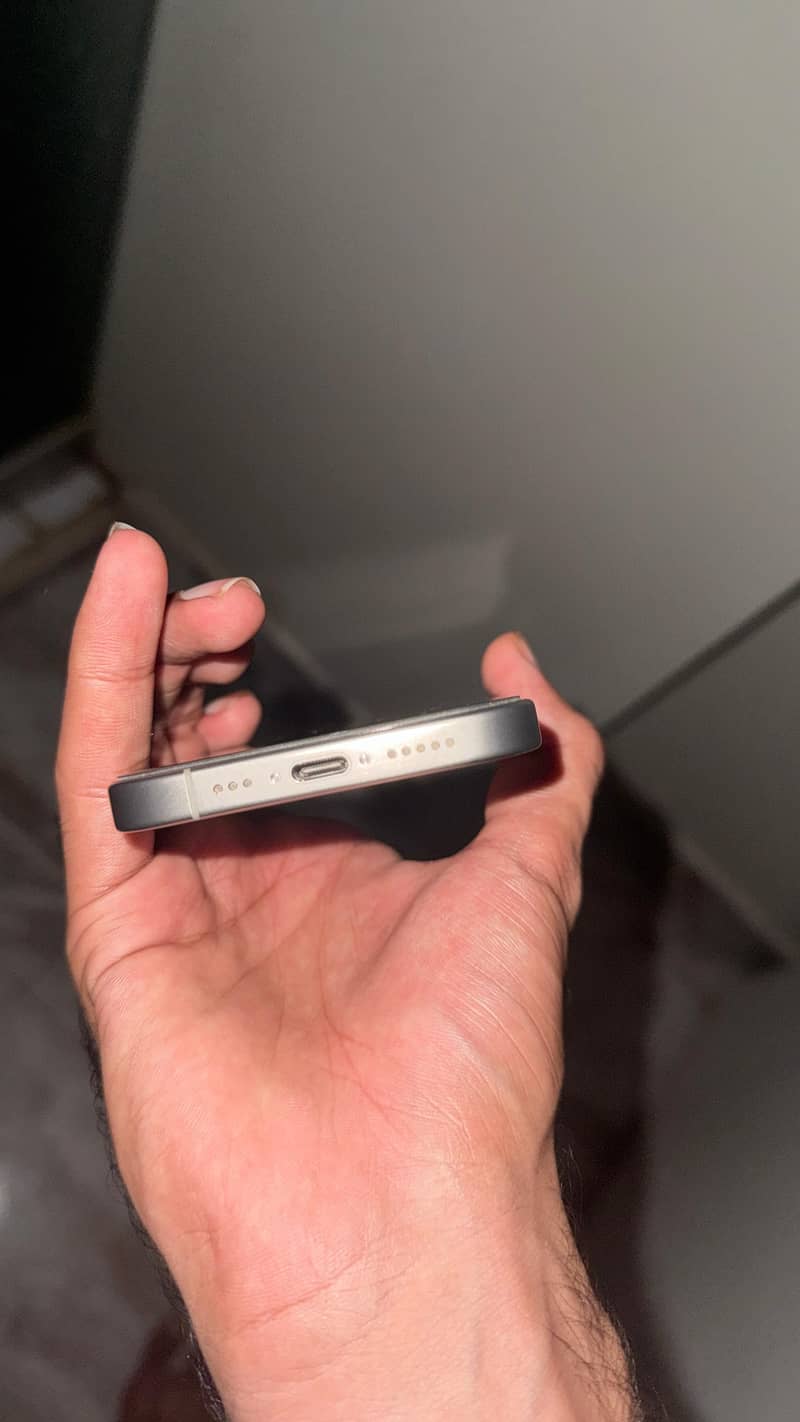 iPhone 15 Pro Bypassed 4