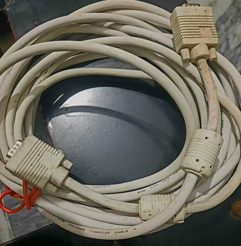 VGA CABLE 10 METER 0