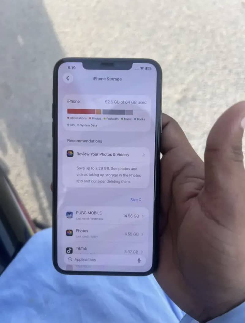 Apple iPhone 11 Pro Max 3