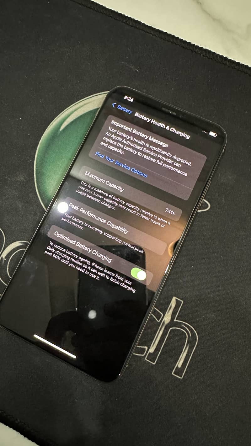 Apple iPhone XS Max 6