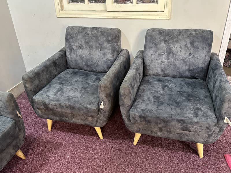 5 seater 0