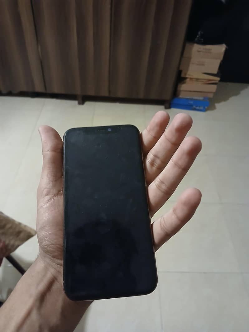Apple iPhone 11 9