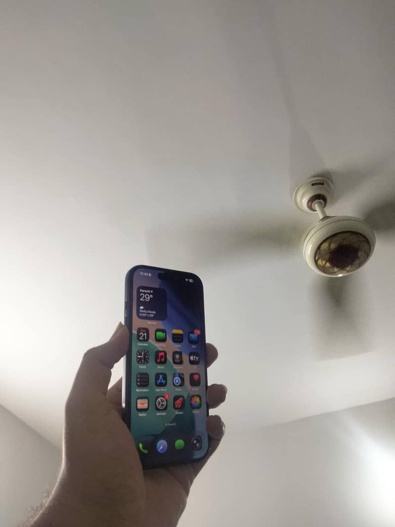 Apple iPhone 17 Pro 4
