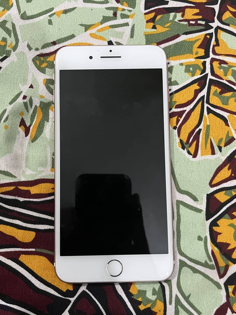 Apple iPhone 7 Plus 1