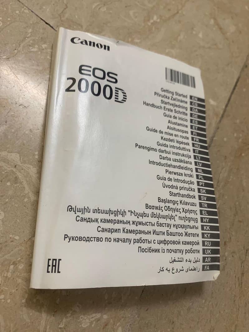 Canon EOS 2000D 4