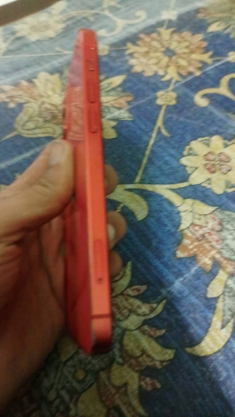 Apple iPhone 12 2