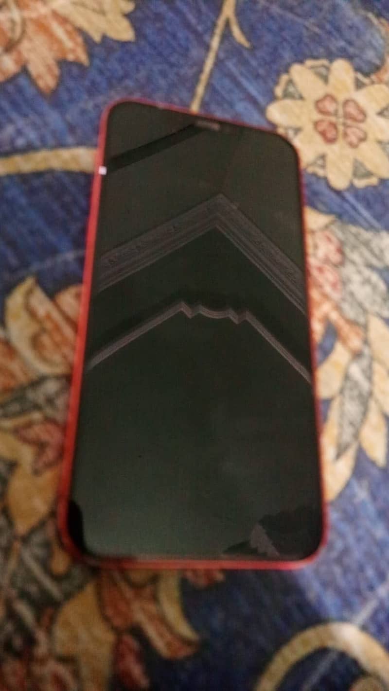 Apple iPhone 12 4