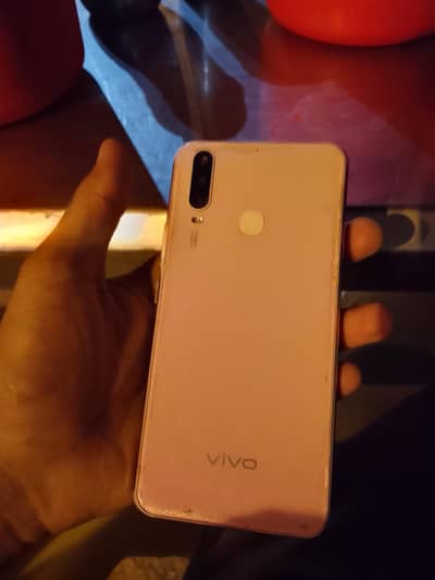 Vivo Y17