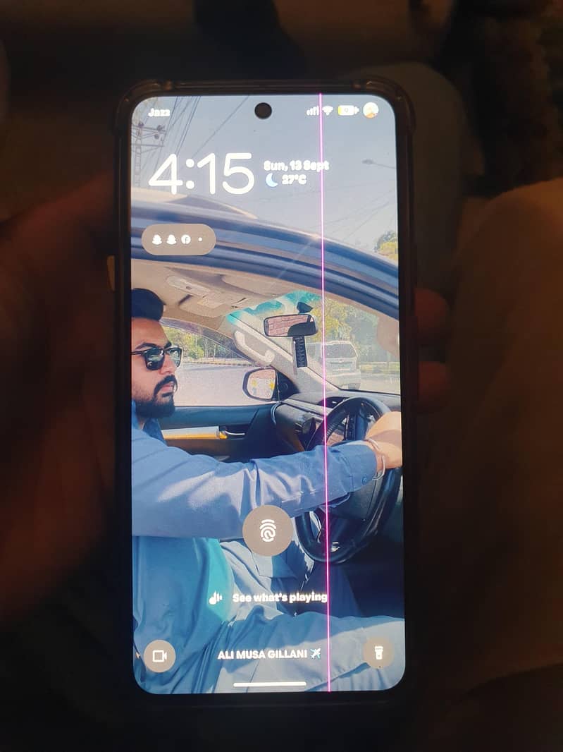 Google Pixel 8 4