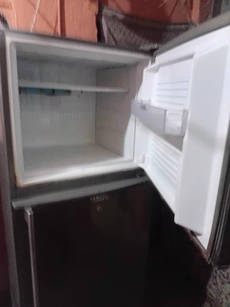 dawkance 2 door 3