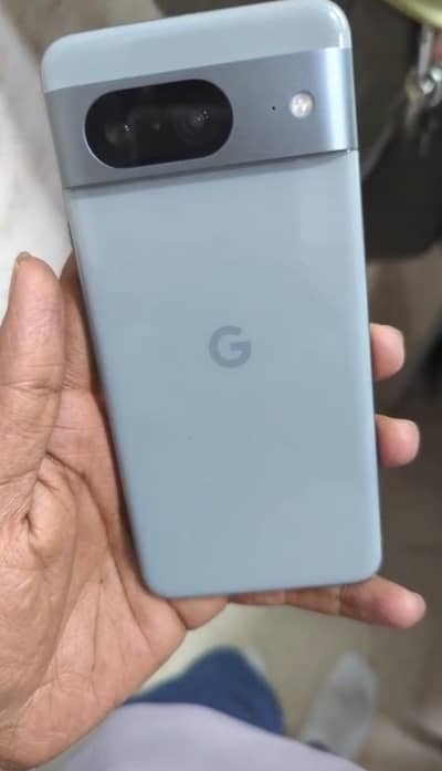 Google Pixel 8