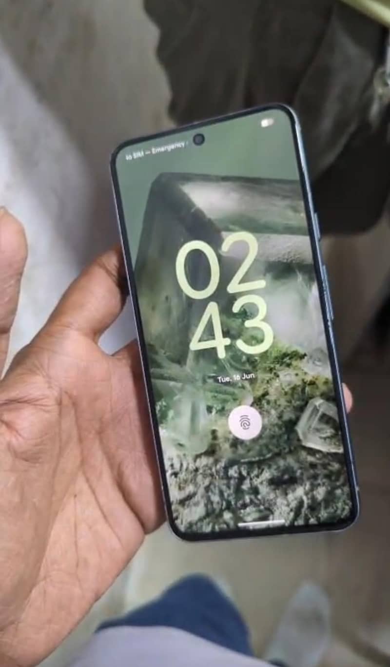 Google Pixel 8 1