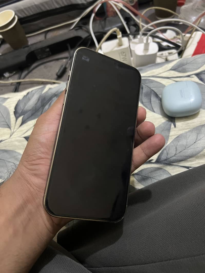 Apple iPhone 14 Pro Max 2