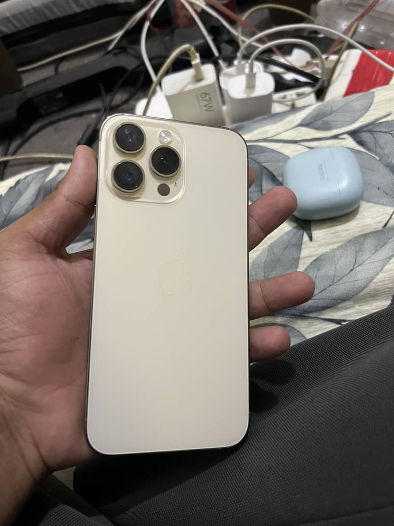 Apple iPhone 14 Pro Max 5