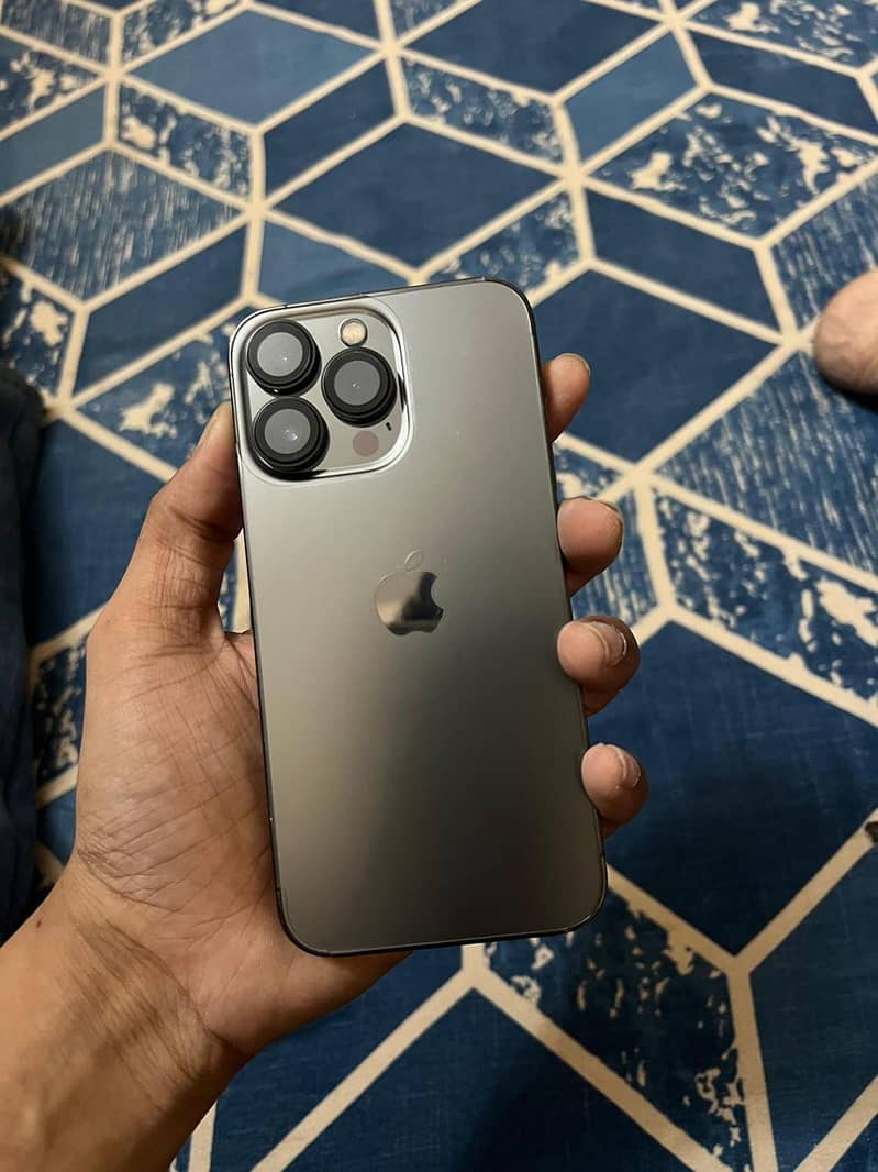 Apple iPhone 13 Pro 5