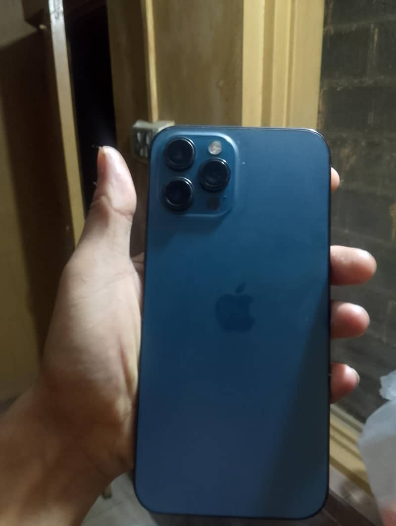 Apple iPhone 12 Pro Max 1
