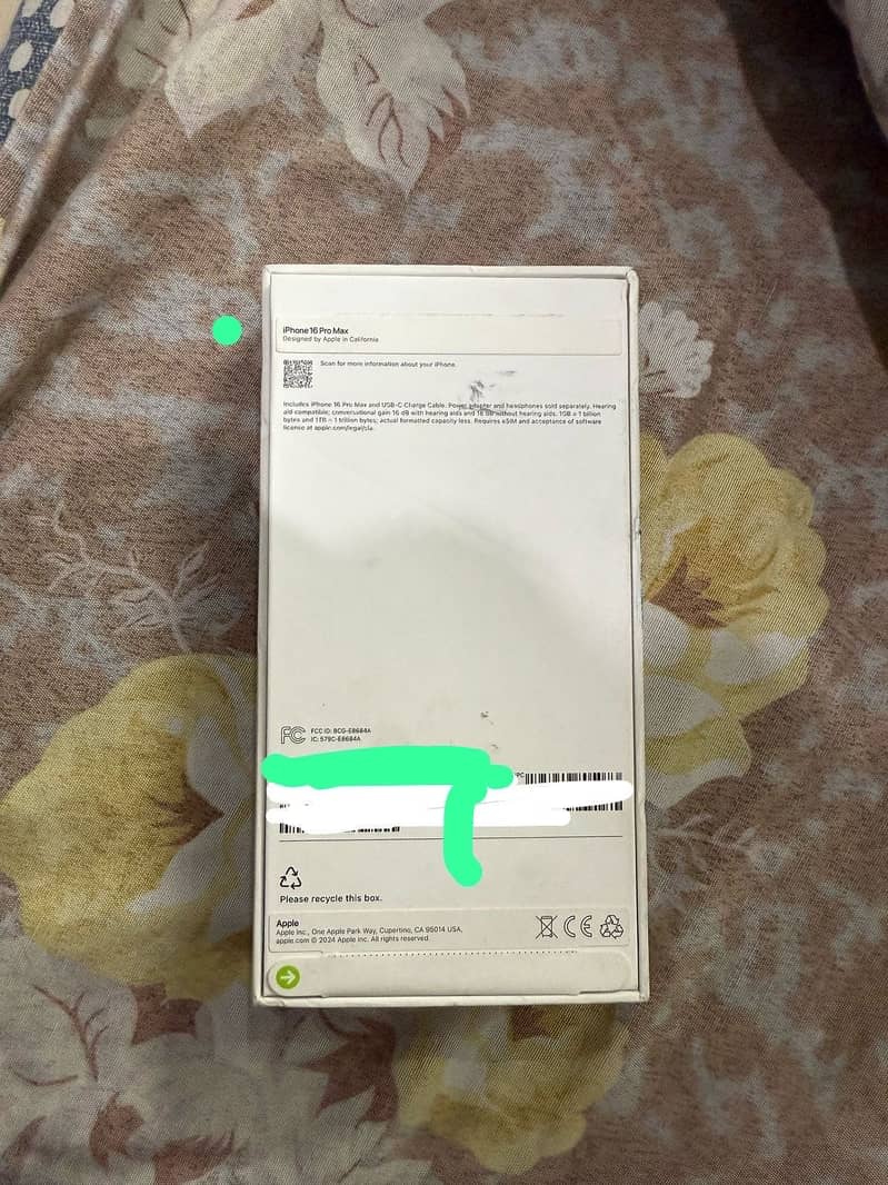 Apple iPhone 16 Pro Max 5