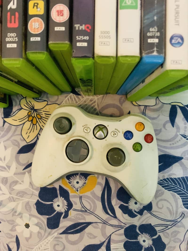 Xbox 360 E 500gb 4